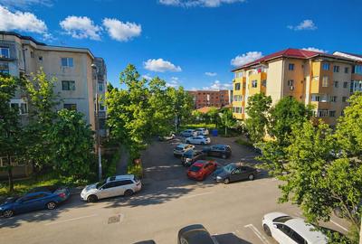 Apartament cu 2 camere decomandat, mobilat în Central