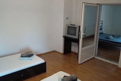 Casă cu 4 camere în Central - 2