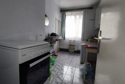 Apartament cu 3 camere, locatie deosebita, zona Spitalul Judetean. - 4