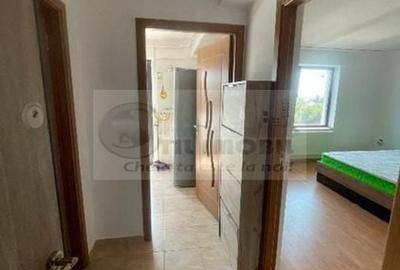 Apartament + loc parcare - in Complex Nou, Valea Adanca - 62.000 euro - 1