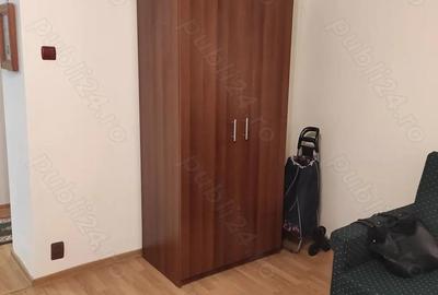 Garsoniera etj 1 ,zona Doroban?i - 1