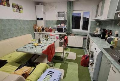 Apartament cu 4 camere decomandat în Govândari - 1