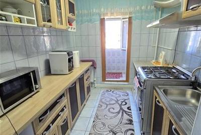 Apartament cu 2 camere decomandat în Mircea cel Bătrân - 1