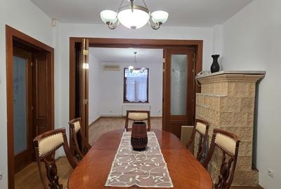 Casă individuală cu 5 camere cu Teren 200 Mp în Decebal - 1