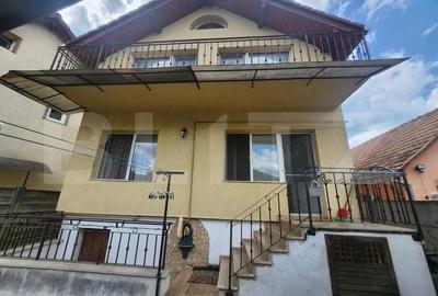 Casă cu 6 camere cu Teren 241 Mp în Central - 17