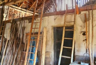 Casă cu 2 camere cu Teren 1223 Mp în Bicfalău - 10