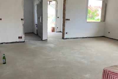 Casă cu 7 camere cu Teren 420 Mp în Central - 5