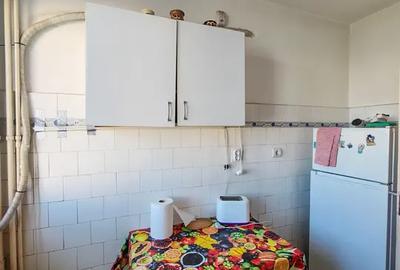 Apartament cu 3 camere semidecomandat, mobilat în Lujerului - 14