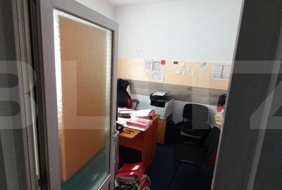 Spațiu comercial, de 71 mp, în Central