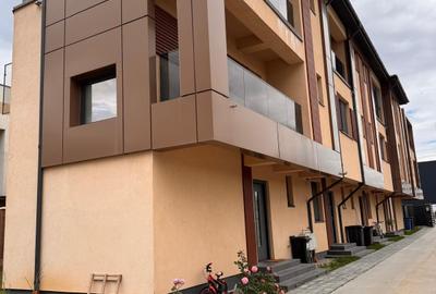 SECTOR 4, Vila cu 5 camere,3 bai, curte + 2 parcari - 3