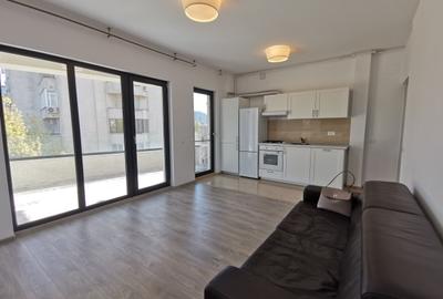 Apartament cu 3 camere decomandat în P-ța Unirii - 2