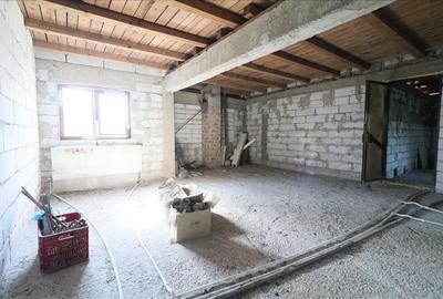 Proprietate unica, cu potential de dezvoltare  400 mp construiti + teren generos - 7