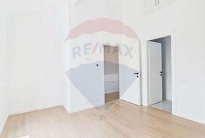 Apartament cu 4 camere semidecomandat în Tunari - 4