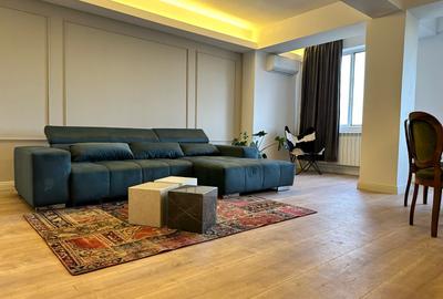 Agatului 66-  Apartament de 3 camere - 3 bai - 3