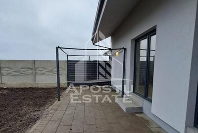 Casa cu 4 camere, 2 locuri de parcare , Pet Friendly, Torontalului - 14