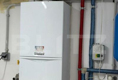 Casă cu 7 camere cu Teren 1800 Mp în Central - 32