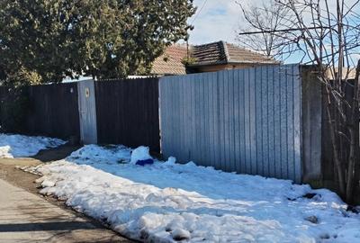 Teren de 1400 mp, în Petrăchioaia - 2