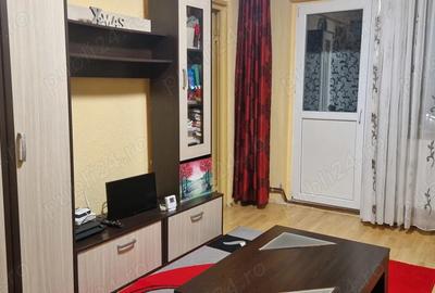 Inchiriez garsoniera - 5