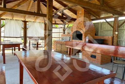 Pensiune cu 7 camere de vanzare in Baile 1 Mai - 12