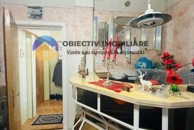 Apartament cu 3 camere semidecomandat în Sud - 18