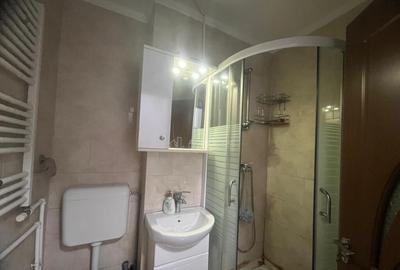 Caransebes, 3 Camere, Zona Nord - 11