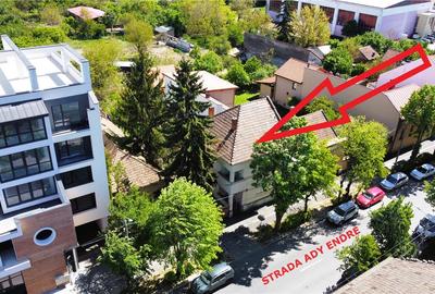 Casă cu 3 camere cu Teren 611 Mp în Central - 1
