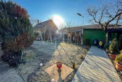 Casa 7 camere de vanzare in Floresti - 2