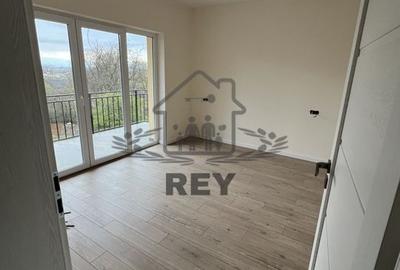 Casa individuală de închiriat 4 camere/garaj/zona Viile Sibiului - 1