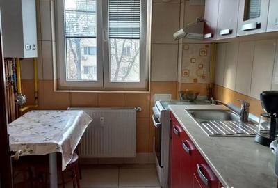 Apartament cu 4 camere decomandat în Titan - 7