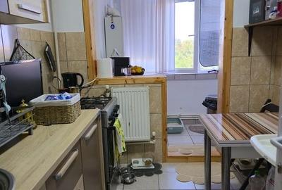 De vanzare apartament cu 2 camere in Micro 16 - 5