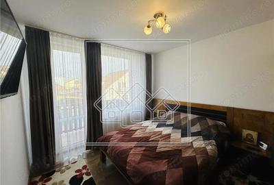 Casa cu 82 mp utili, gradina de 30 mp, Calea Cisnadiei - 15