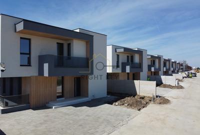 Vila moderna, 140mpu, 400mpt, panouri, utilitati! Comision 0% - 3