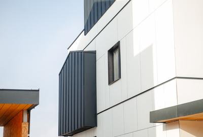 VILA INDIVIDUALA CU PISCINA - CORBEANCA - LANGA PADURE - COMISION 0% - 7