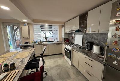 Oferta de vanzare casa, 261 mp.+895 mp curte, Campenesti - 2