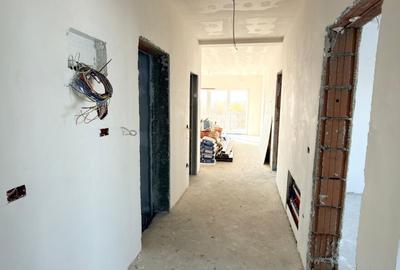 Apartament cu 4 camere decomandat în Torontalului - 6