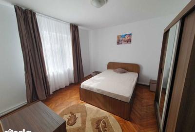 Apartament cu 3 camere în Central - 8