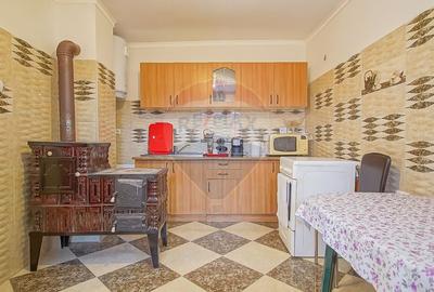 Casă cu 5 camere cu Teren 1310 Mp în Ariușd - 15