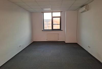 Birou , suprafata de 32m2 - 2