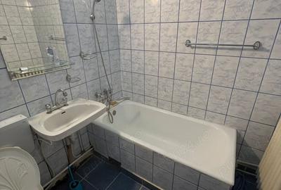 Vand apartament 2 camere decomandat zona City Mall Targu jiu - 6