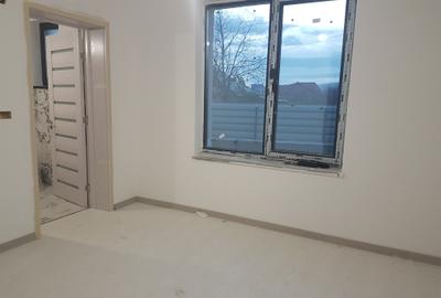 Casa plan parter noua, trei camere, doua bai, terasa, beci, curte 500mp, Lilieci - 2