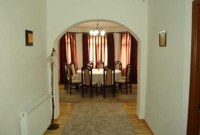 Apartament cu 3 camere decomandat în Central - 6