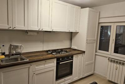 Proprietar –ap. 2 camere, mobilat , AFI Mall, cu centrala proprie si loc parcare - 3