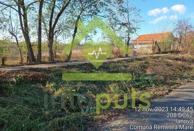 ? Teren la Ianova in vatra satului, 50 euro/mp? - 4