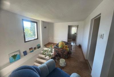 Casă cu 7 camere cu Teren 280 Mp în Periferie - 20