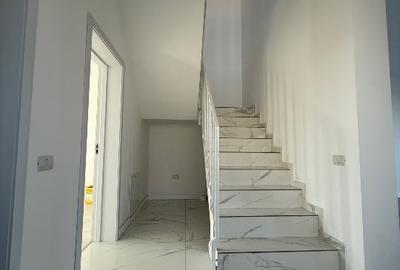 Duplex cu 4 camere cu Teren 580 Mp în Remetea Mare - 8