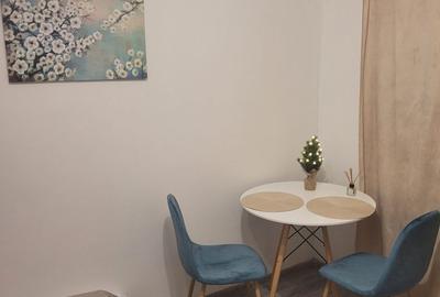 Garsonieră decomandată în Central - 4