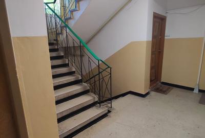 Apartament cu 2 camere semidecomandat în Tomis III - 13