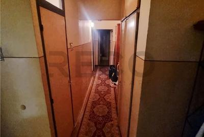Apartament cu 3 camere decomandat în Calea Aradului