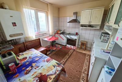 ●Casa in Campina,ultracentral,5 camere,an 2008, 120.000e● - 3