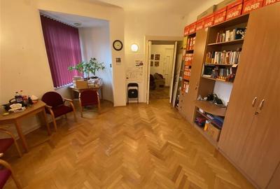 Birou, de 60 mp, în Central - 2